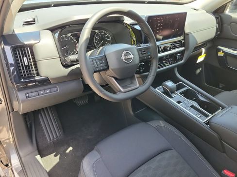 New 2026 Nissan Pathfinder SV w/ Cargo Package FWD image 22