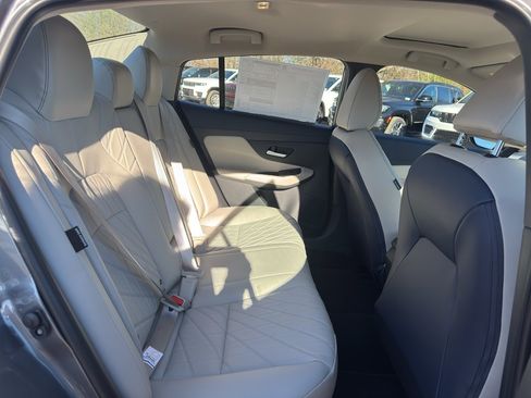 New 2026 Nissan Sentra SL w/ Floor Mat Package image 18