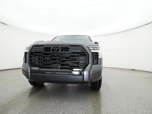 New 2025 Toyota Tundra Limited AWD/4WD image 89