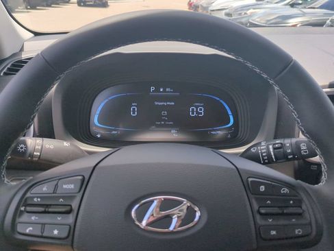 New 2026 Hyundai Venue SEL FWD image 33