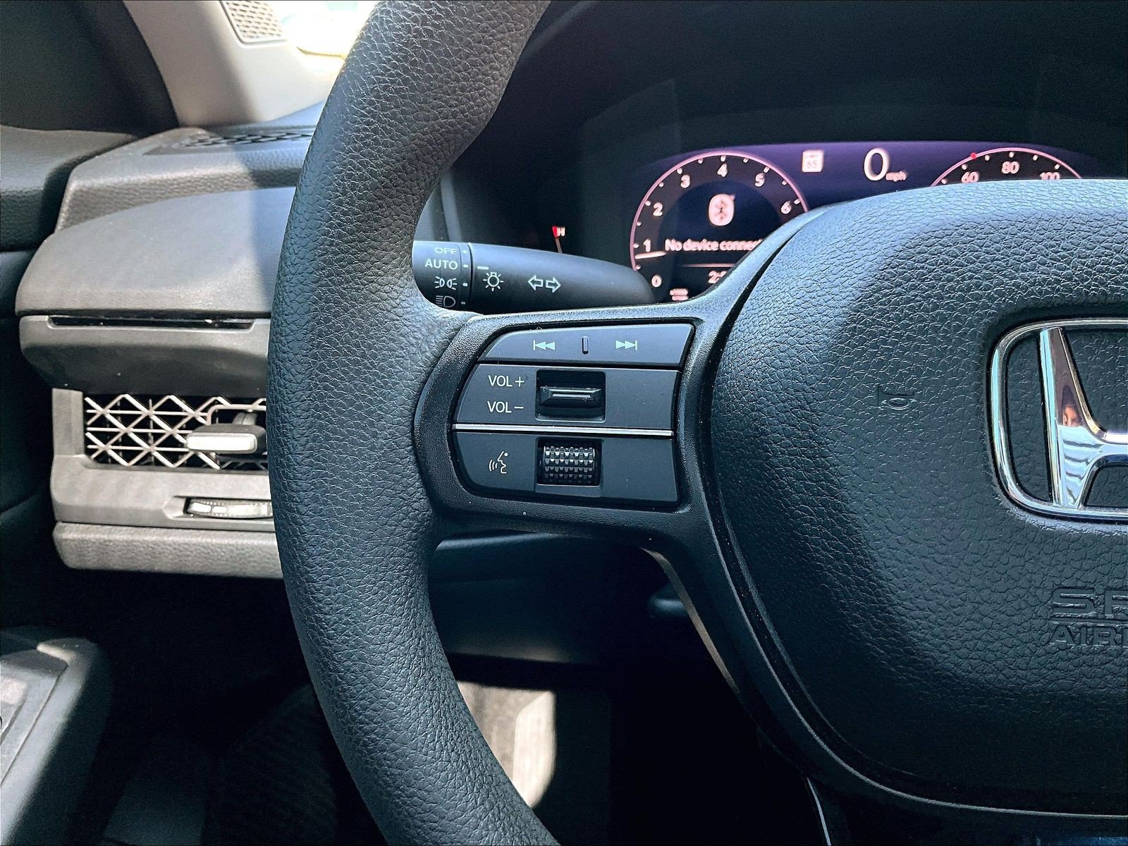 Used 2024 Honda Accord EX image 10