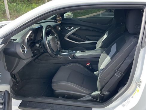 Used 2023 Chevrolet Camaro LT RWD image 2