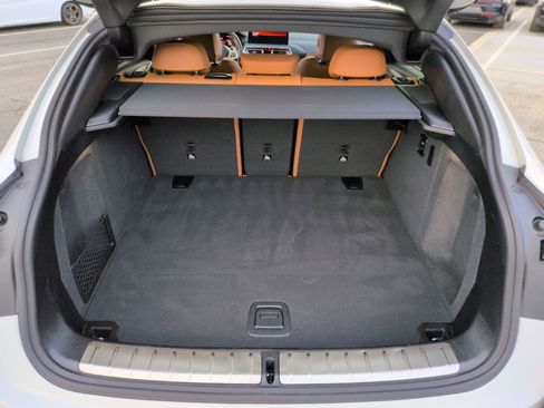 Used 2025 BMW X4 xDrive30i w/ Premium Package image 32