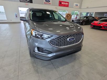 Used 2024 Ford Edge SEL w/ Convenience Package