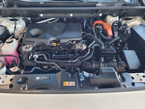 Certified 2022 Toyota RAV4 XLE w/ Convenience Package AWD/4WD image 34