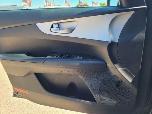 Used 2024 Kia Forte LXS w/ LXS Technology Package FWD image 12
