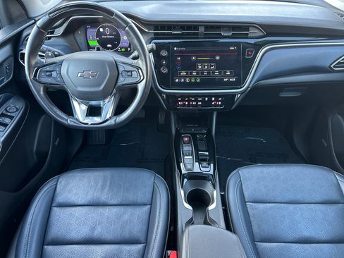 Used 2022 Chevrolet Bolt EUV Premier w/ Sun & Sound Package image 13