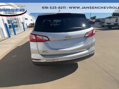 Used 2018 Chevrolet Equinox LT FWD image 7