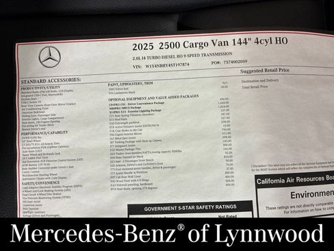 Used 2025 Mercedes-Benz Sprinter 2500 image 24