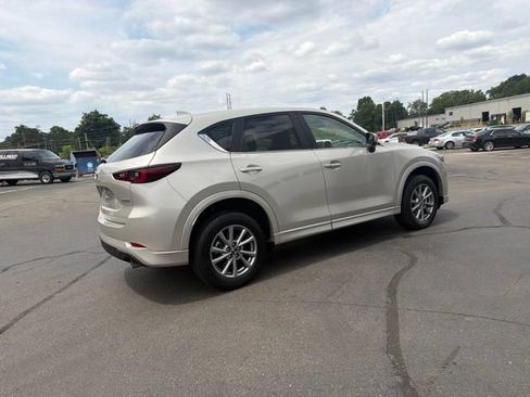 Used 2025 MAZDA CX-5 AWD 2.5 S w/ Select Package image 8