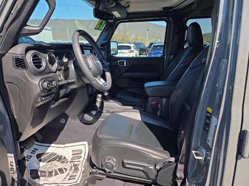 Used 2023 Jeep Wrangler Sahara w/ Dual Top Group image 12