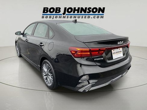 Used 2023 Kia Forte GT-Line w/ GT-Line Technology Package image 5