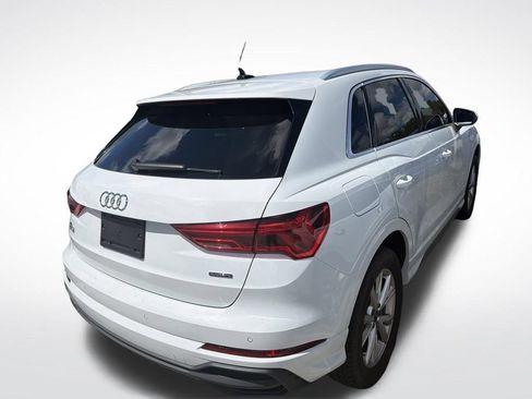 Used 2024 Audi Q3 2.0T Premium w/ Convenience Package AWD/4WD image 4