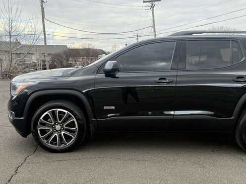 Used 2018 GMC Acadia SLT w/ LPO, Protection Package image 5