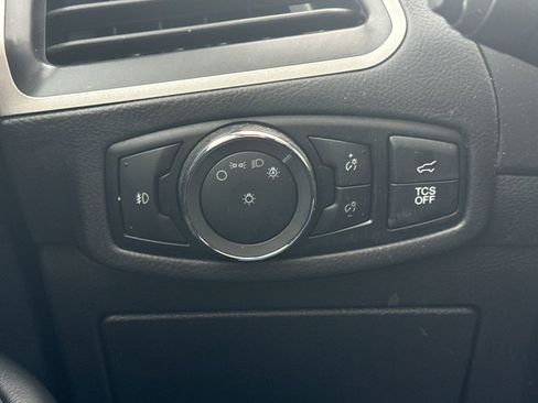 Used 2024 Ford Edge SEL w/ Convenience Package image 48