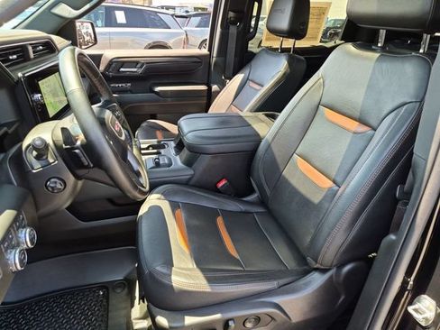 Used 2023 GMC Sierra 1500 AT4 w/ AT4 Premium Package AWD/4WD image 27