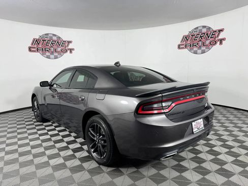Used 2019 Dodge Charger SXT w/ Driver Confidence Group AWD/4WD image 5