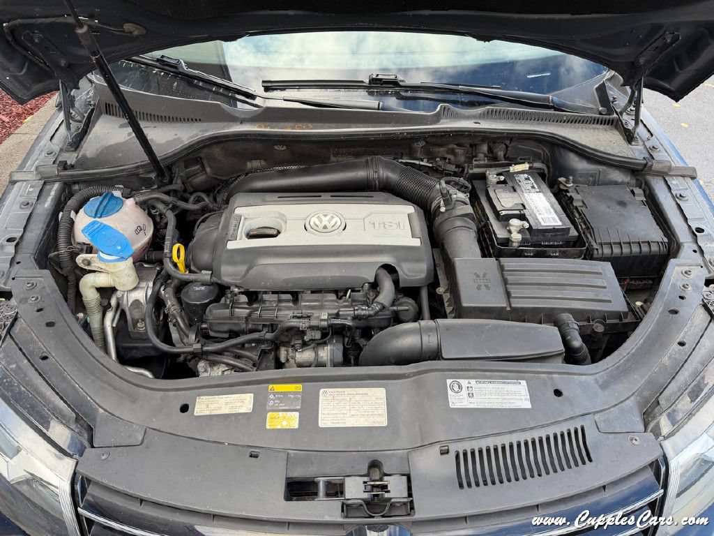 Used 2015 Volkswagen Eos Komfort FWD image 14