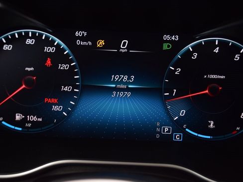 Used 2022 Mercedes-Benz GLC 300 image 25