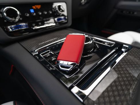New 2027 Rolls-Royce Ghost Black Badge AWD/4WD image 15