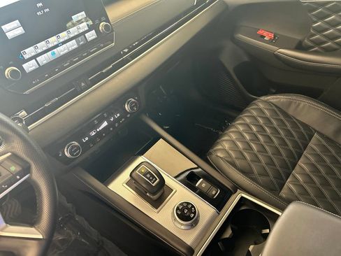 Used 2022 Mitsubishi Outlander SEL AWD/4WD image 53