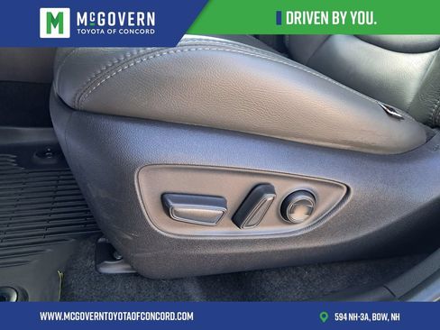 Used 2024 Toyota RAV4 XLE w/ Convenience Package AWD/4WD image 16