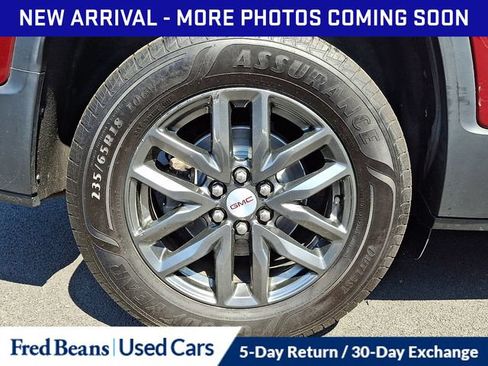 Used 2018 GMC Acadia SLT AWD/4WD image 11
