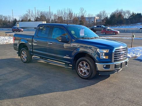 Used 2016 Ford F150 XLT w/ Equipment Group 302A Luxury image 7