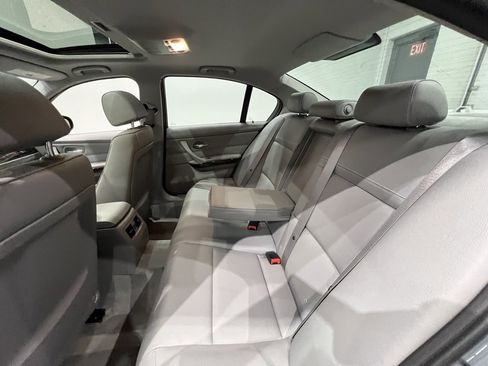 Used 2011 BMW 328i xDrive Sedan image 32