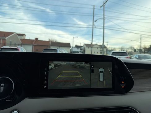 Used 2022 Hyundai Palisade Calligraphy image 32