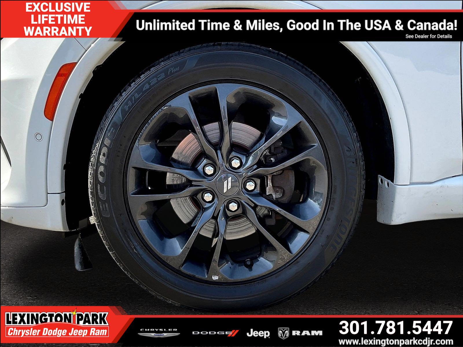 Used 2022 Dodge Durango R/T w/ Blacktop Package AWD/4WD image 34