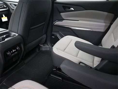 New 2026 Chevrolet Traverse LT w/ Enhanced Driving Package image 19