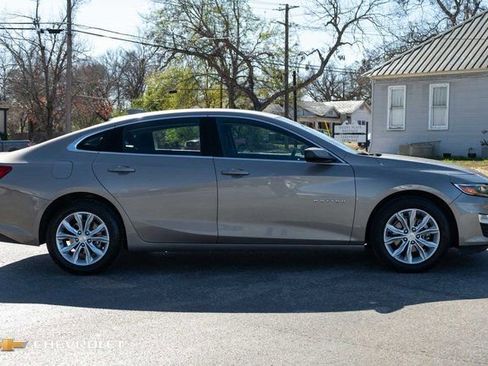 Used 2023 Chevrolet Malibu LT image 4