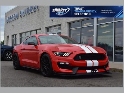 Used 2017 Ford Mustang Shelby GT350 w/ Electronics Package RWD image 1