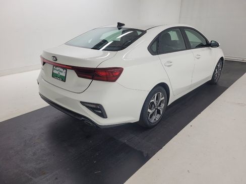 Used 2021 Kia Forte LXS FWD image 9