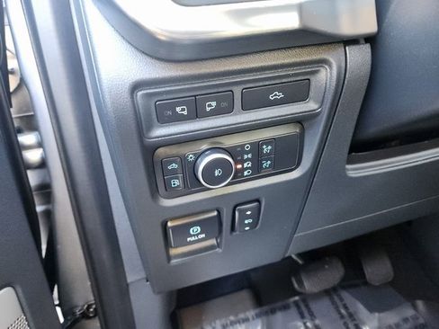 Used 2022 Ford F150 Lariat w/ Equipment Group 502A High image 23