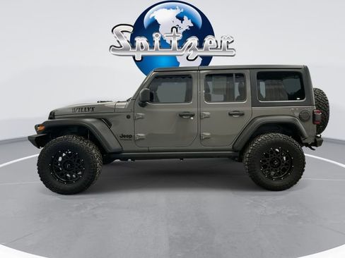 Used 2022 Jeep Wrangler Unlimited Sport image 8