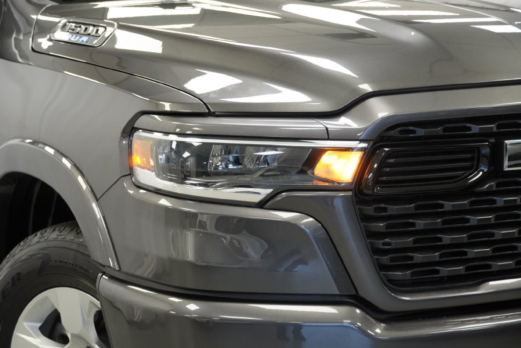 New 2026 RAM 1500 Big Horn AWD/4WD image 5