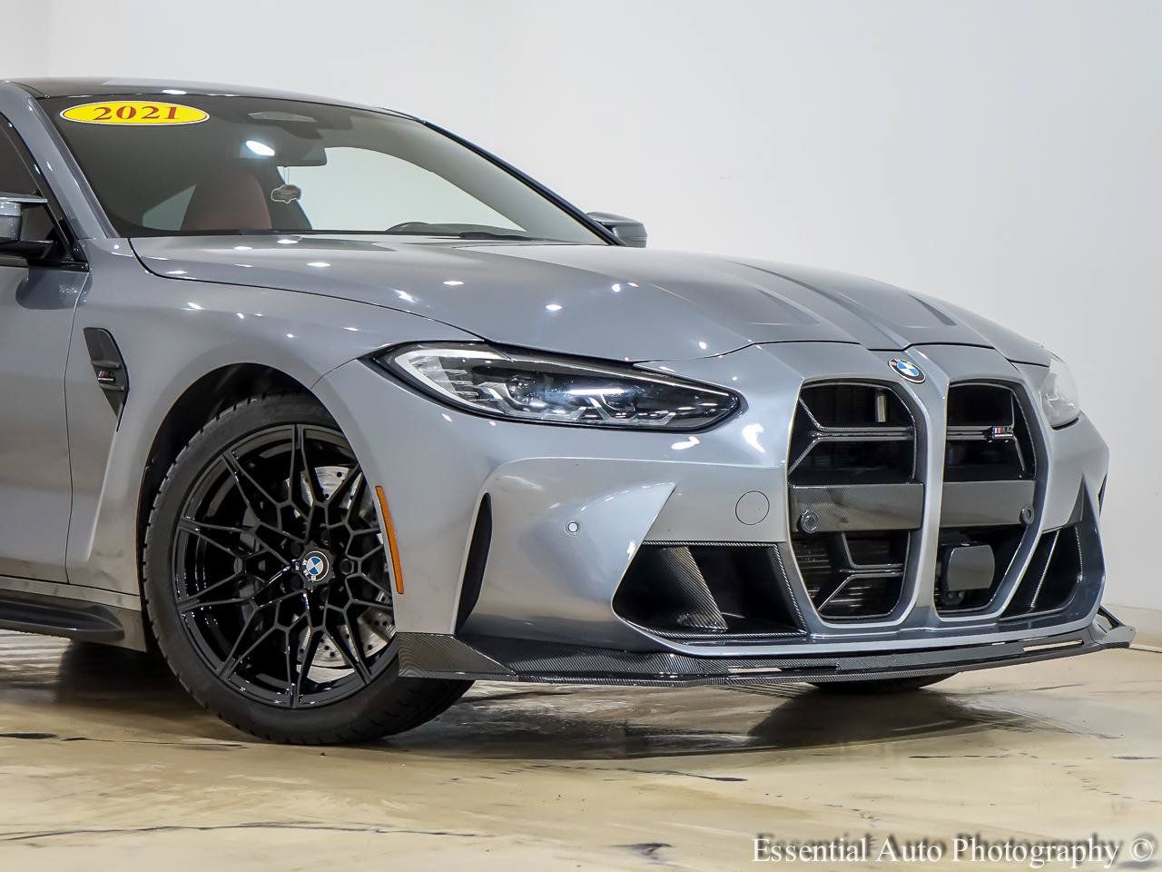 Used 2022 BMW M4 Competition w/ Executive Package RWD image 2