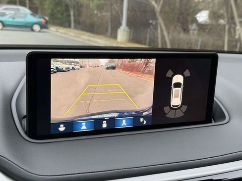 Used 2024 Acura MDX SH-AWD w/ Technology Package image 12