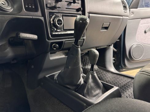 Used 1997 Toyota Tacoma 4x4 Xtracab V6 image 14