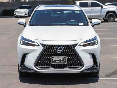 Used 2022 Lexus NX 350 AWD image 2