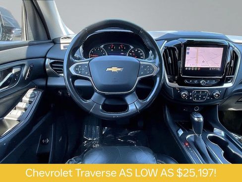 Used 2020 Chevrolet Traverse Premier FWD image 5
