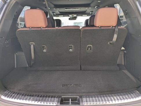 Used 2023 Kia Telluride SX image 5