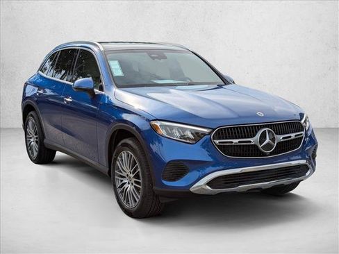 Certified 2026 Mercedes-Benz GLC 300 image 7