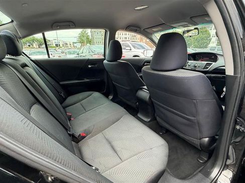 Used 2016 Honda Accord LX image 17