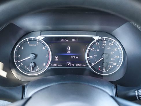 Used 2024 Nissan Sentra SV FWD image 23