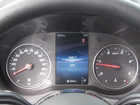 Used 2025 Mercedes-Benz Sprinter 2500 image 25