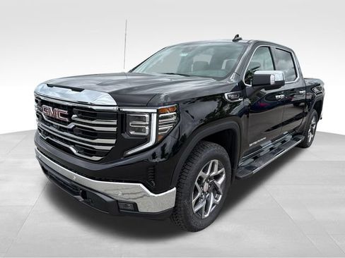 New 2026 GMC Sierra 1500 SLT w/ SLT Premium Plus Package AWD/4WD image 3