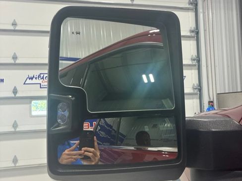 Used 2024 Chevrolet Silverado 2500 High Country w/ High Country Premium Package AWD/4WD image 15